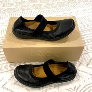 Taos Bandana 2 Black Leather Mary Jane Ballet Flats